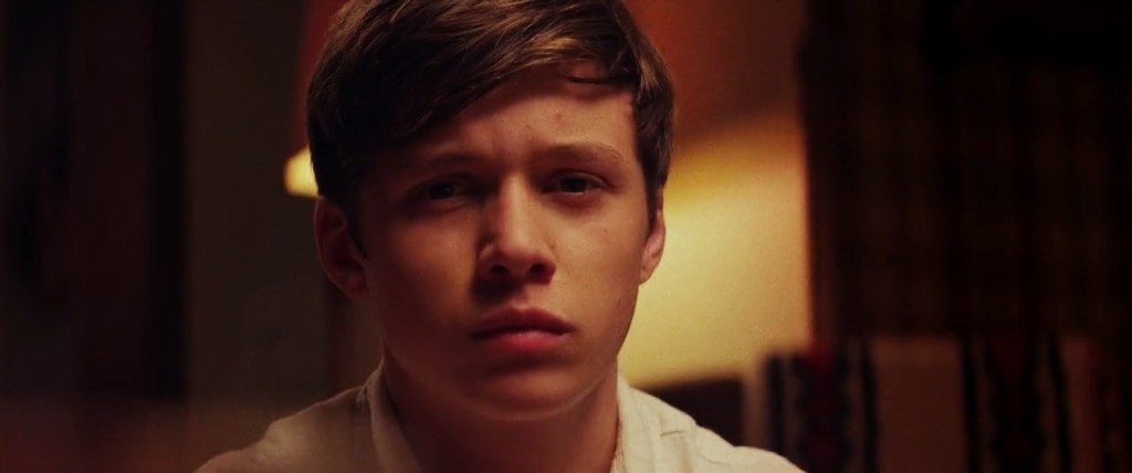 The.Kings.of.Summer.2013.720p.BluRay.x264.YIFY.mp4_000521437