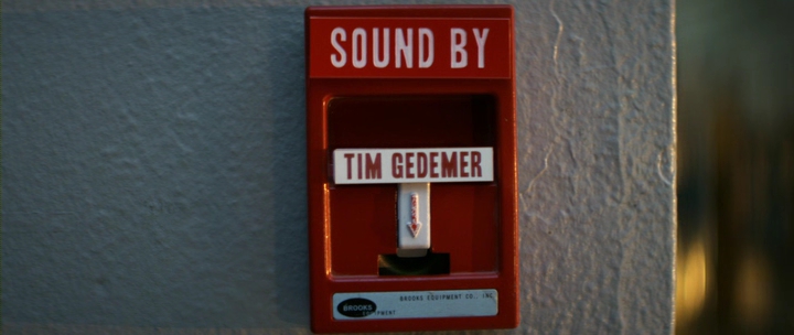 Detention.2011.BDRiP.AC3-5.1.XviD-AXED.avi_000513804